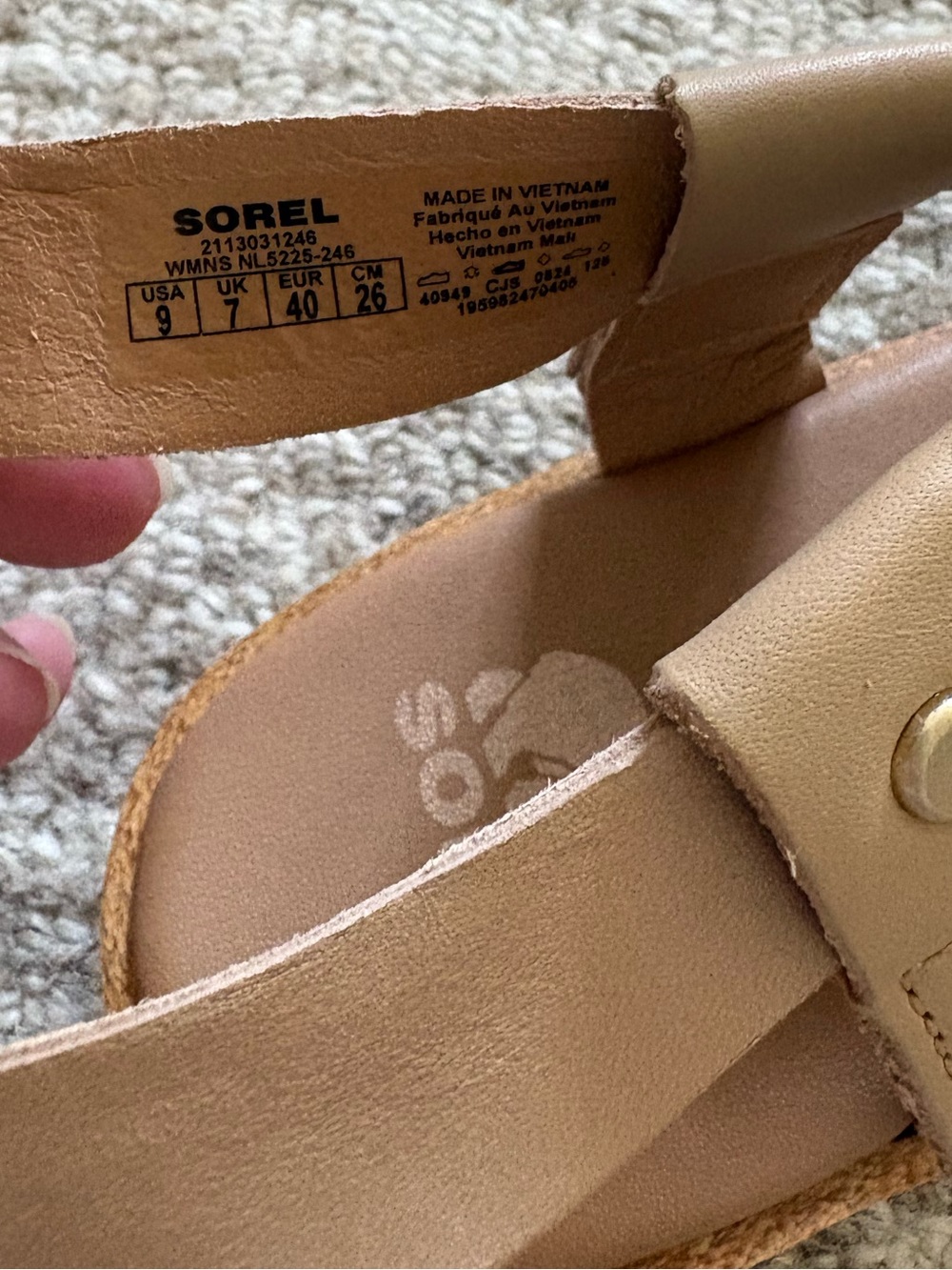Sorel Ella III Crisscross Sandal, size 9 - Picture 8 of 8
